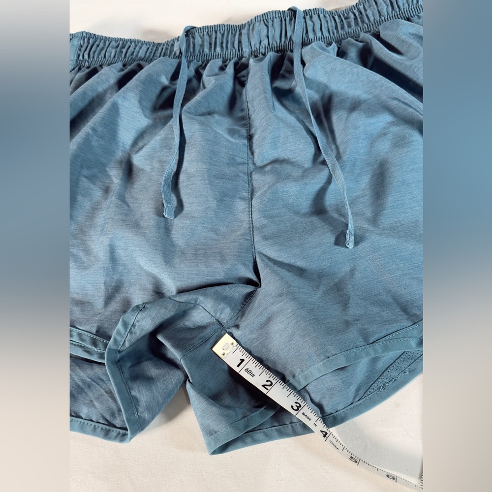 Nike Dry-fit Women's Blue Athletic Shorts. Size Latge - Picture 4 of 4